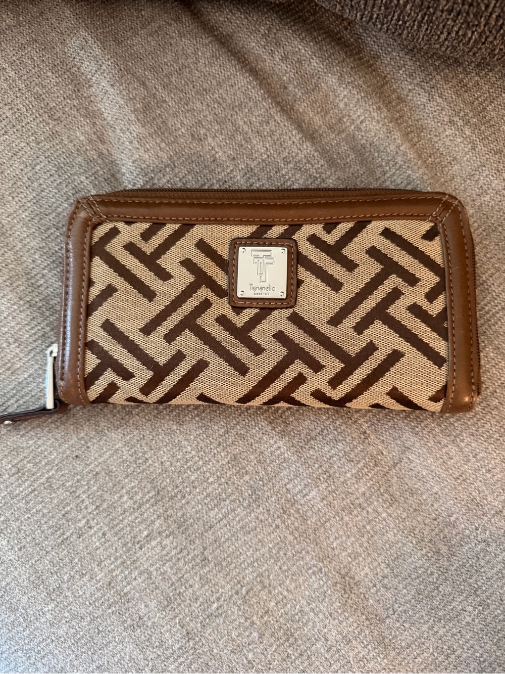 Tignanello Two-Tone Brown & Cream Signature Zip Wallet